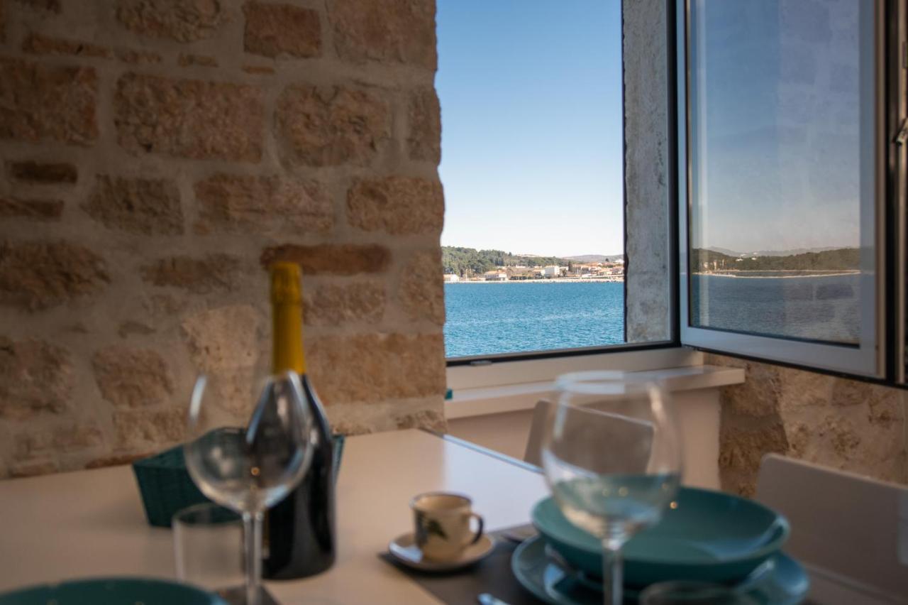 Blue Sea View Apartment